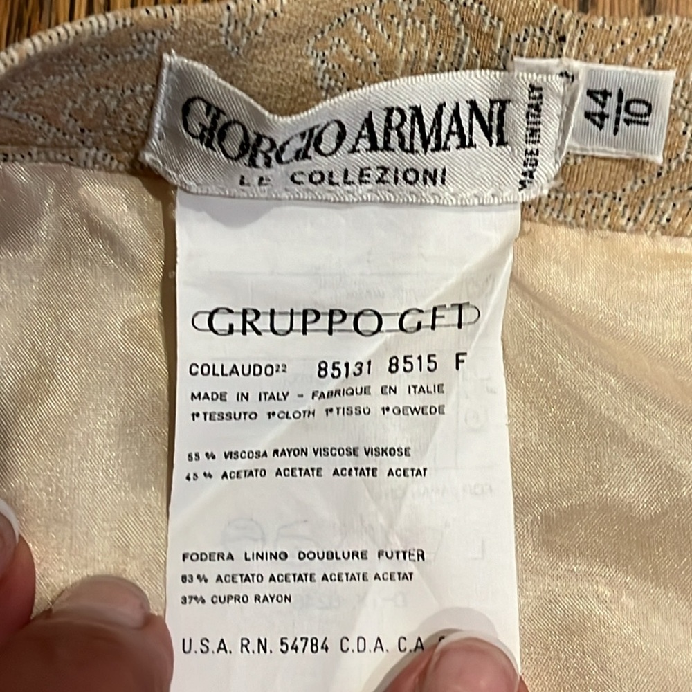 Giorgio Armani Suit - Picture 11 of 14